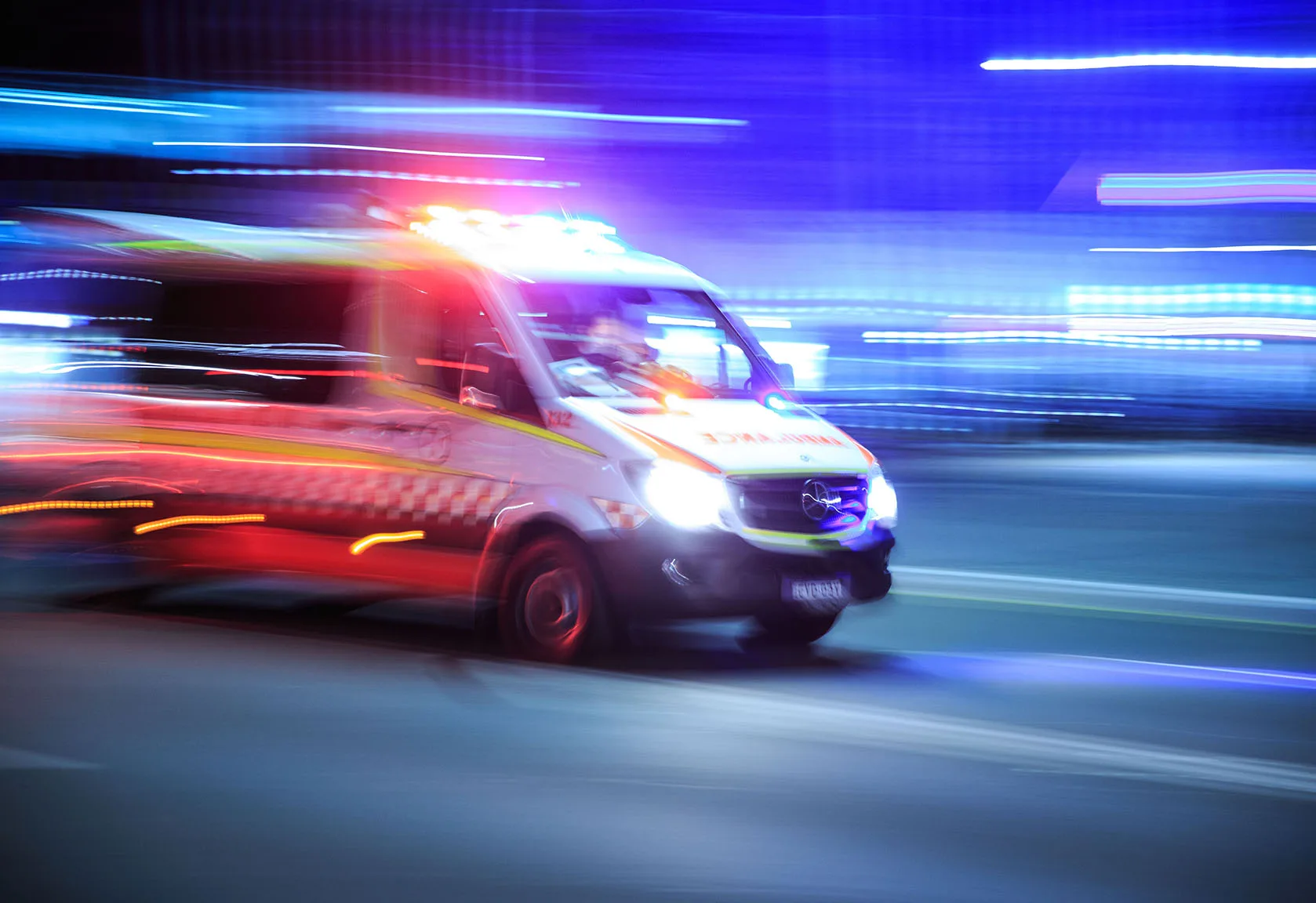 24/7 emergency ambulance and trauma care at Sri Vishudhanand Hospital